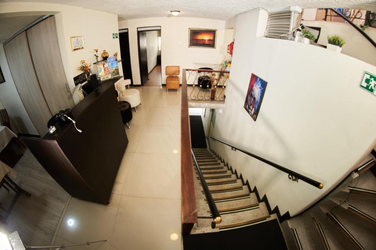 Hotel Alojate In بوغوتا المظهر الخارجي الصورة