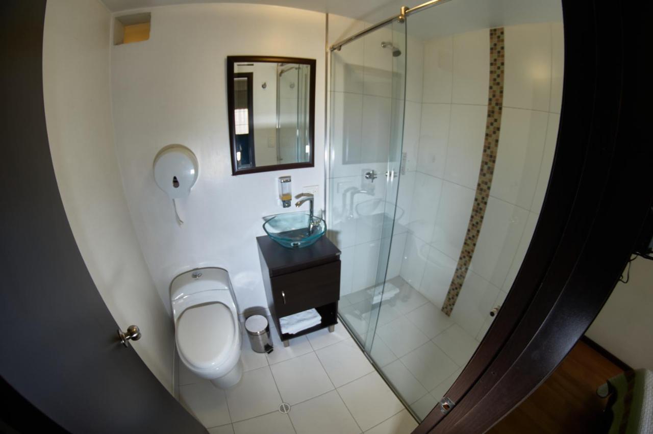 Hotel Alojate In بوغوتا المظهر الخارجي الصورة