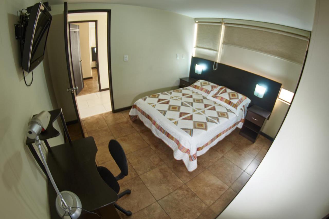 Hotel Alojate In بوغوتا المظهر الخارجي الصورة