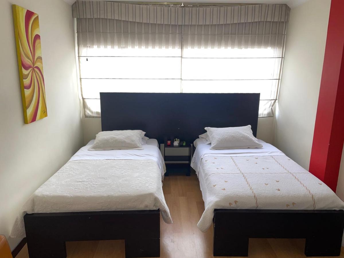 Hotel Alojate In بوغوتا المظهر الخارجي الصورة