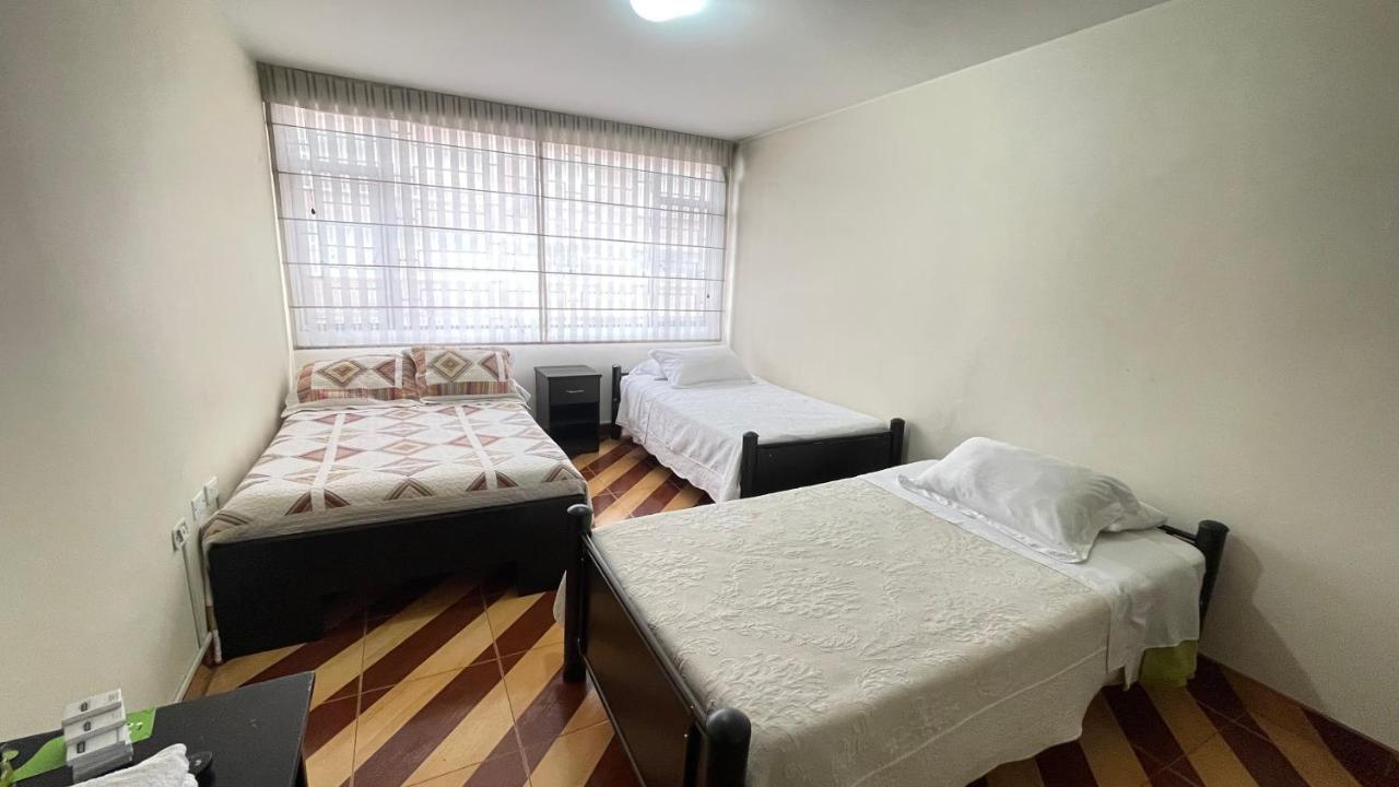 Hotel Alojate In بوغوتا المظهر الخارجي الصورة