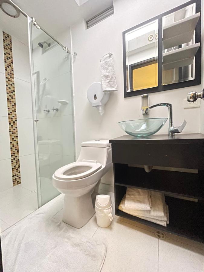 Hotel Alojate In بوغوتا المظهر الخارجي الصورة