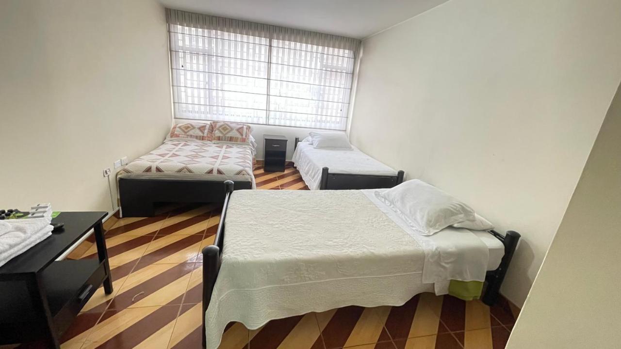Hotel Alojate In بوغوتا المظهر الخارجي الصورة