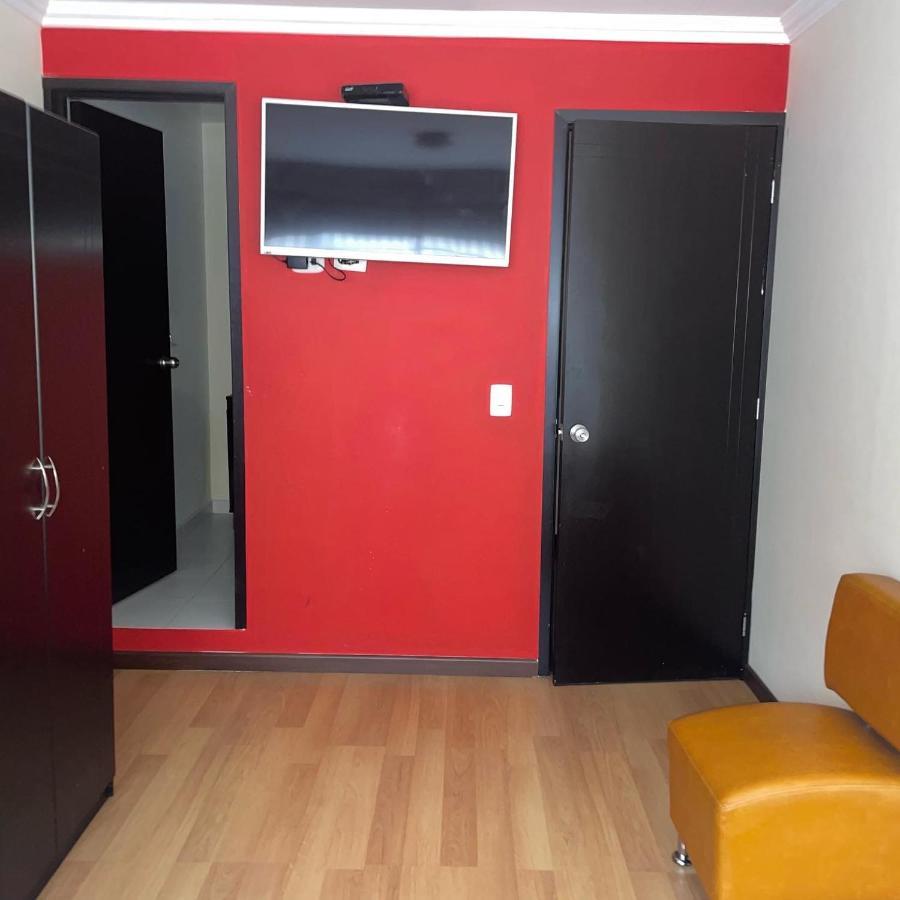 Hotel Alojate In بوغوتا المظهر الخارجي الصورة