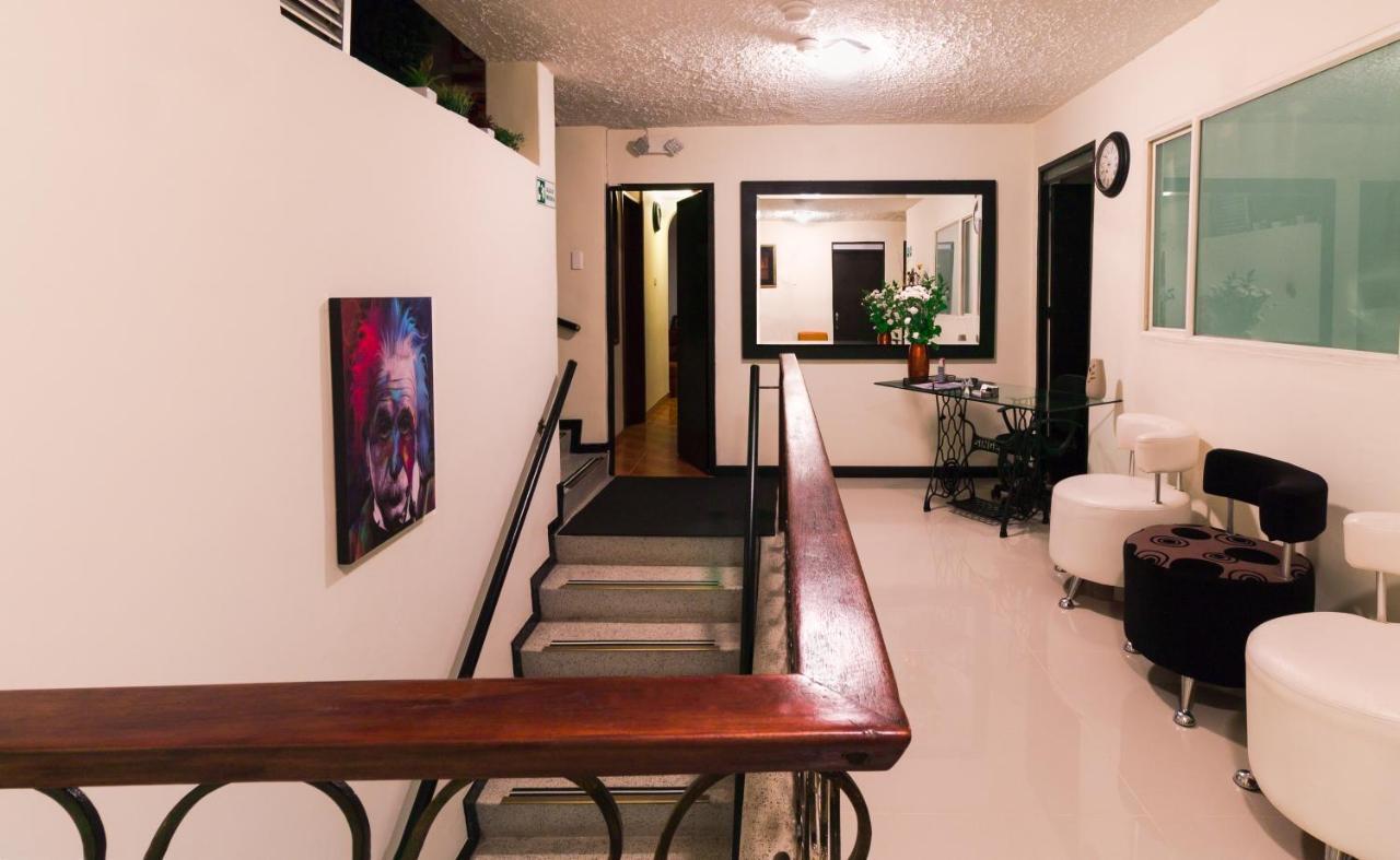 Hotel Alojate In بوغوتا المظهر الخارجي الصورة